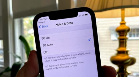 满城苹果手机维修分享iPhone 12如何打开或关闭5G网络 